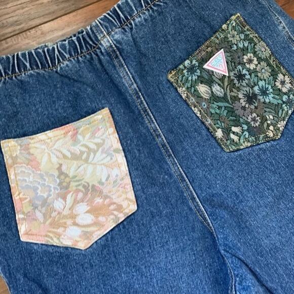 **Host Pick**Guess Vintage Ultra High Waist Mom Jeans with Tapestry Pockets - Picture 3 of 15